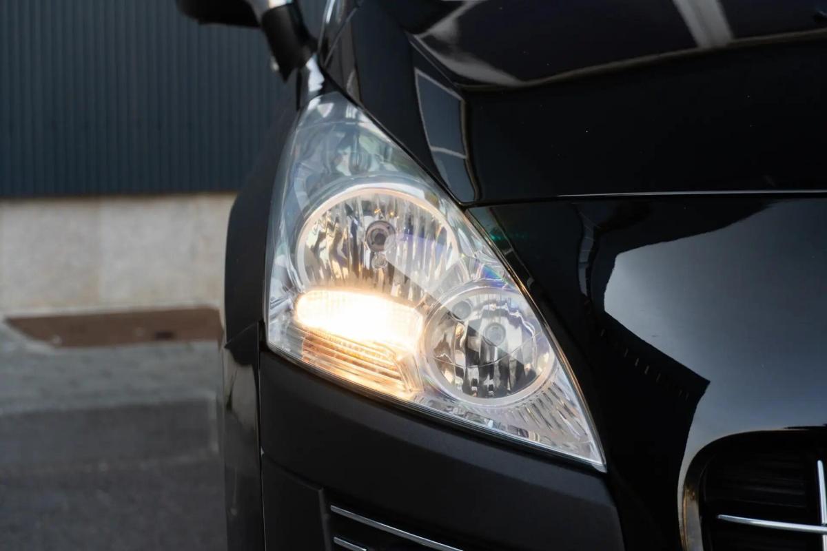 peugeot-3008-2012-diesel-1560cc