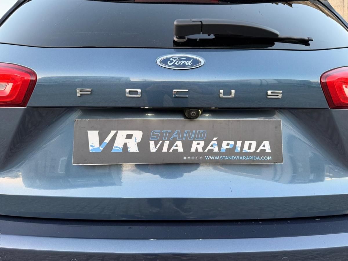 ford-focus-sw-2021-diesel-1499cc