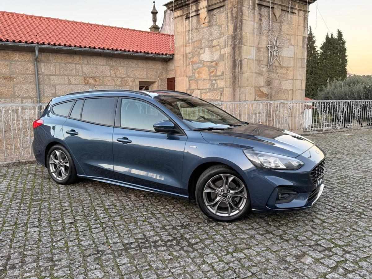 ford-focus-sw-2021-diesel-1499cc