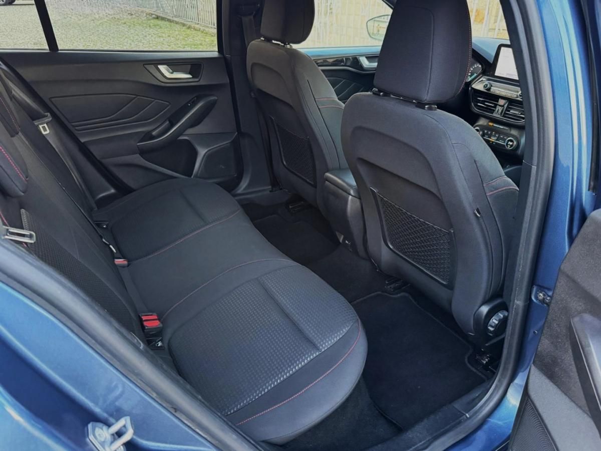 ford-focus-sw-2021-diesel-1499cc
