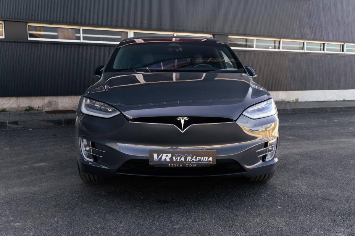 tesla-model-x-2020-eletrico-0cc