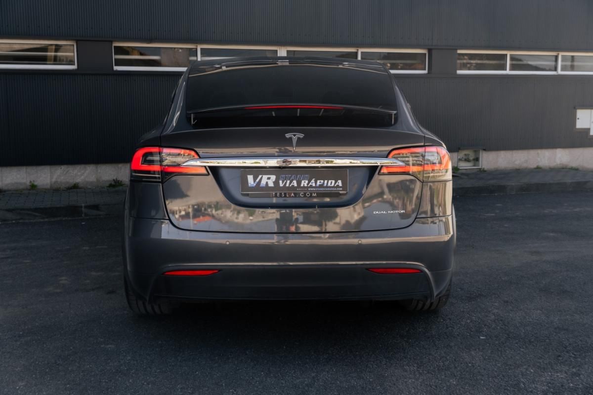 tesla-model-x-2020-eletrico-0cc