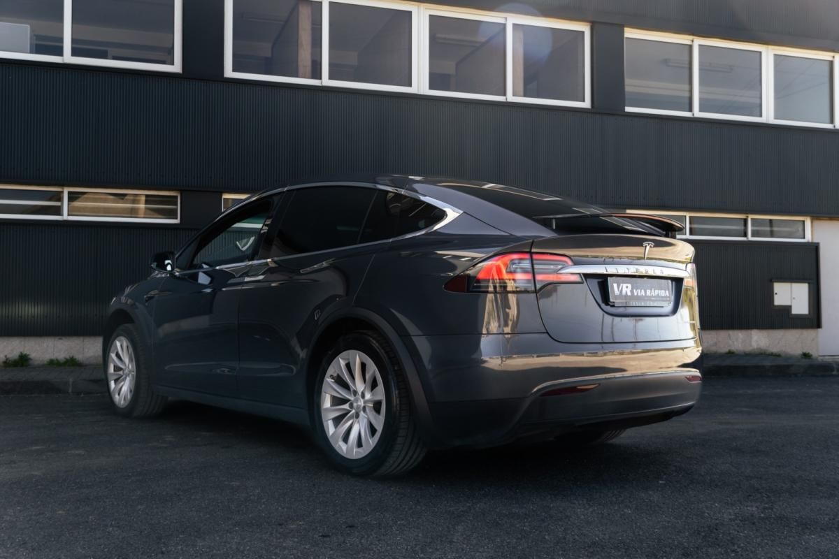 tesla-model-x-2020-eletrico-0cc