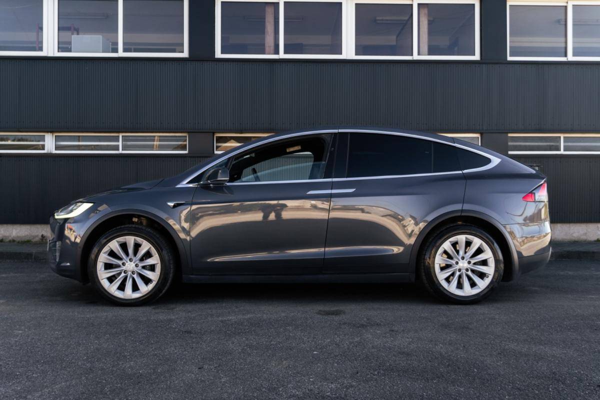 tesla-model-x-2020-eletrico-0cc
