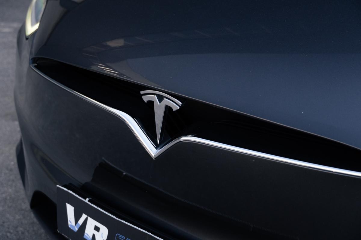 tesla-model-x-2020-eletrico-0cc