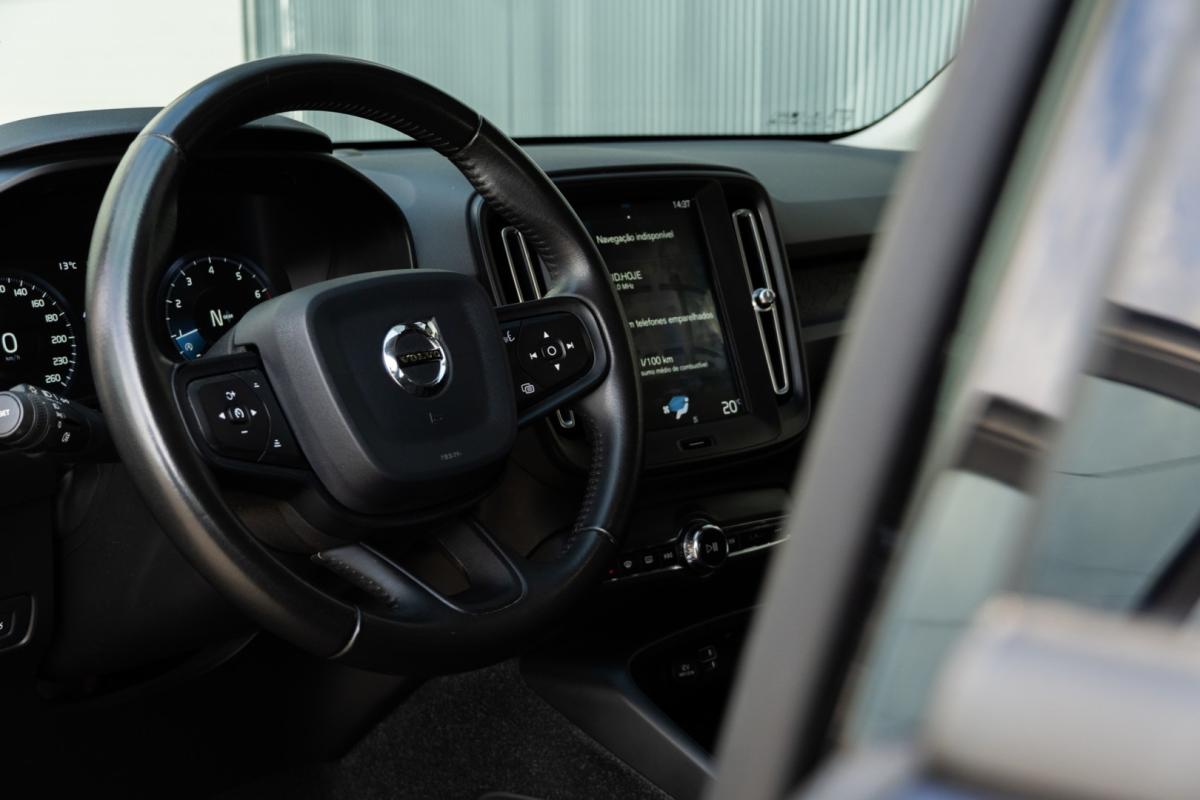 volvo-xc40-2019-gasolina-1477cc