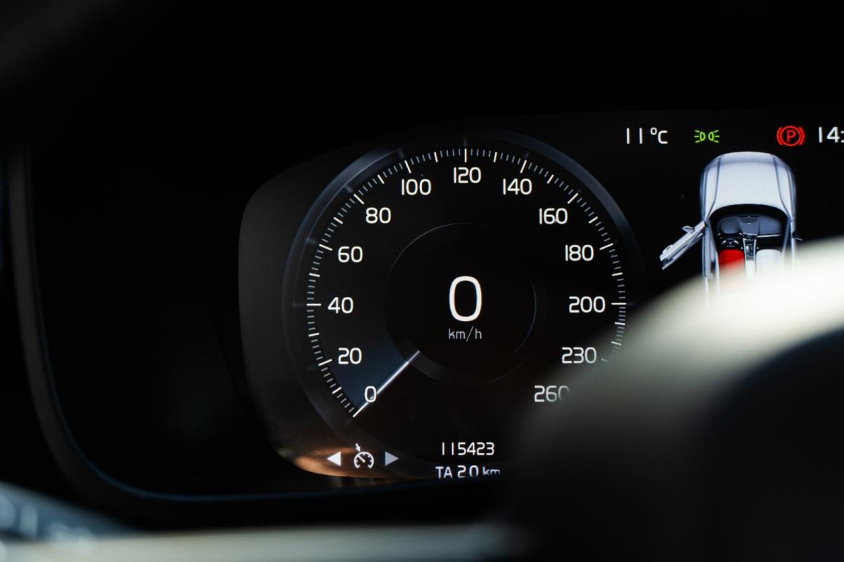 volvo-xc40-2019-gasolina-1477cc