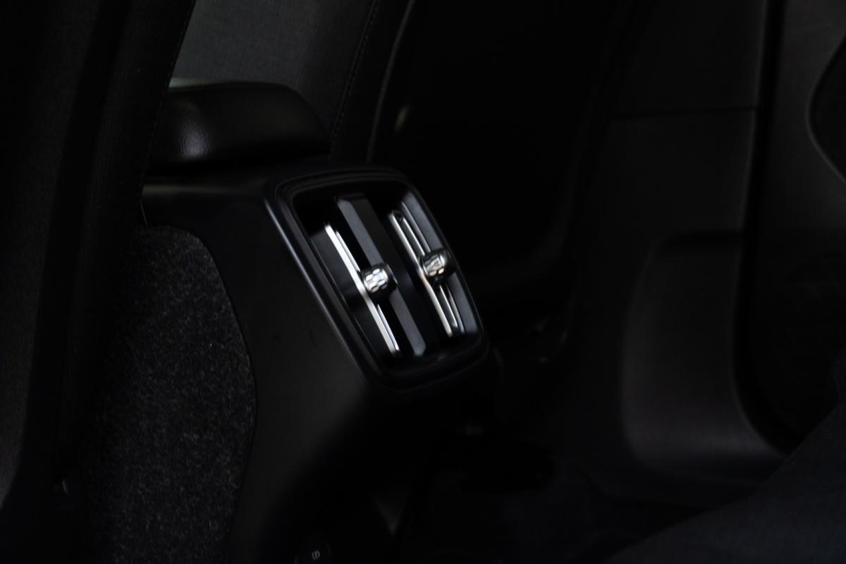 volvo-xc40-2019-gasolina-1477cc