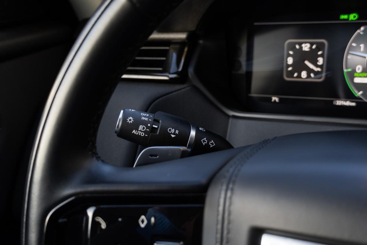 land-rover-range-rover-velar-2023-hibrido-1997cc
