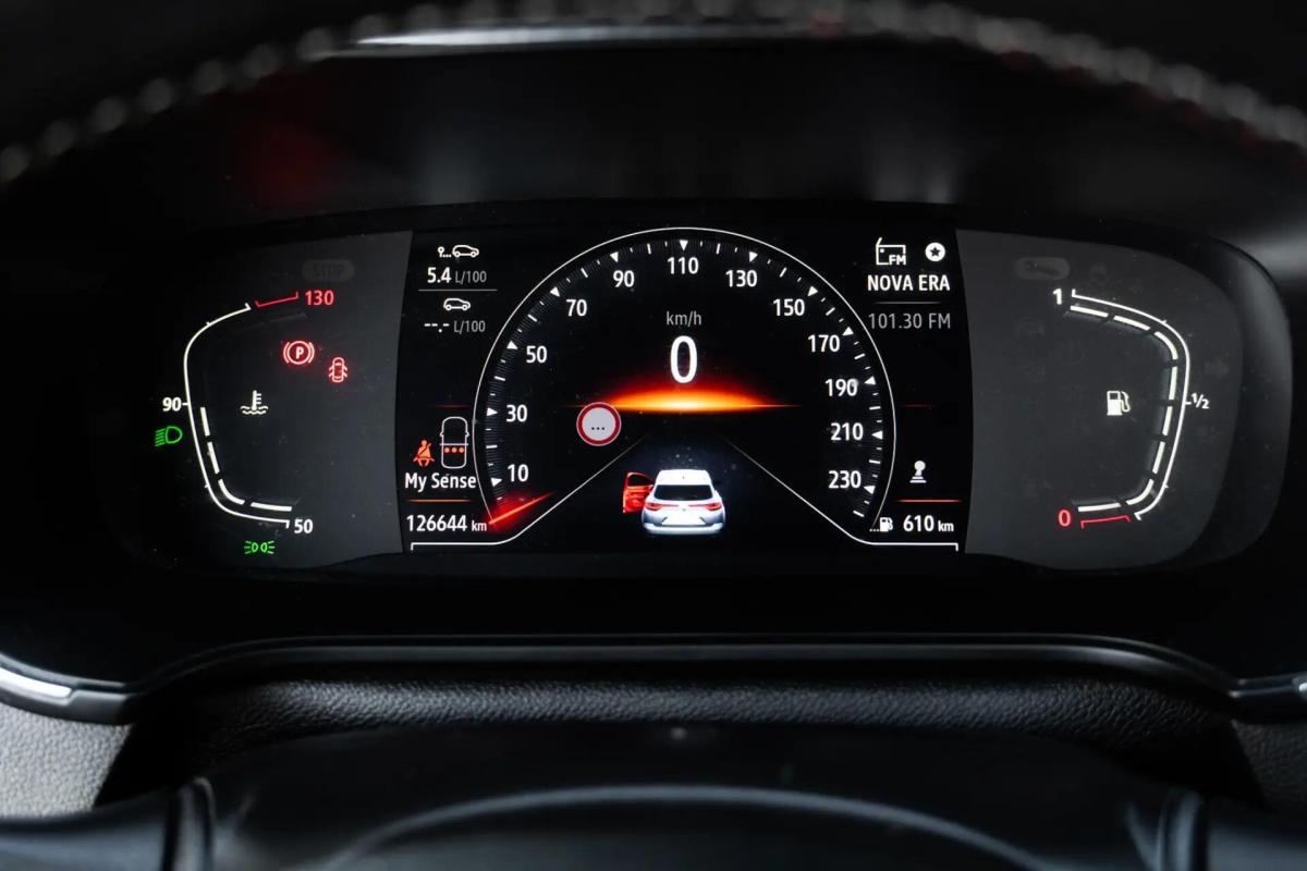 renault-megane-sport-tourer-2022-diesel-1461cc