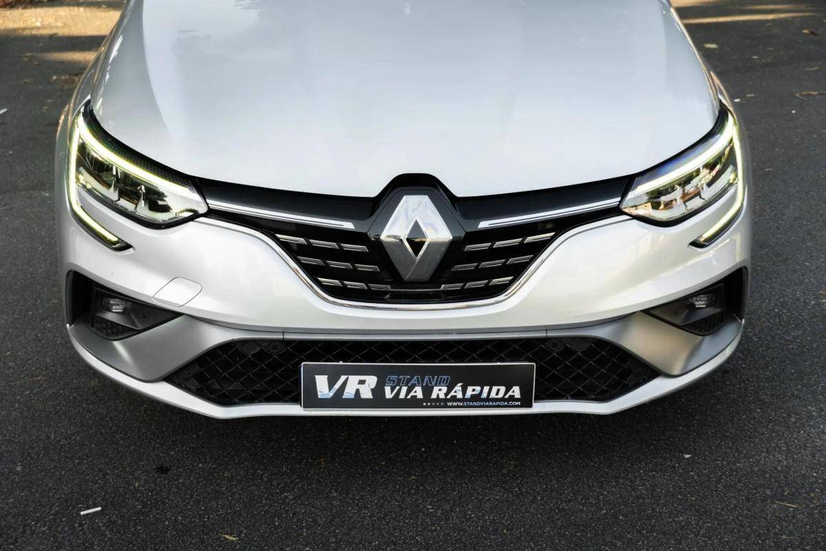 renault-megane-sport-tourer-2022-diesel-1461cc