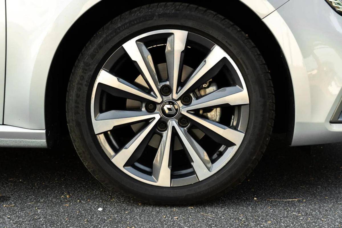 renault-megane-sport-tourer-2022-diesel-1461cc