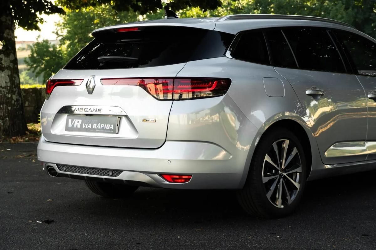 renault-megane-sport-tourer-2022-diesel-1461cc