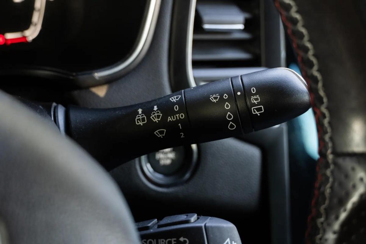 renault-megane-sport-tourer-2022-diesel-1461cc