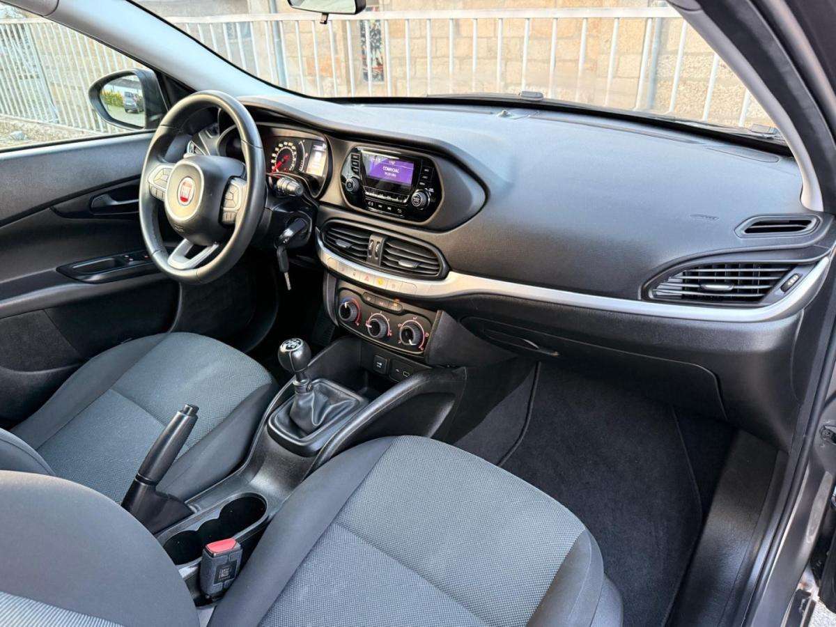 fiat-tipo-station-wagon-2019-gasolina-1368cc