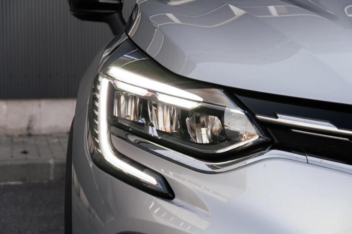renault-captur-2021-hibrido-a-gasolina-1598cc