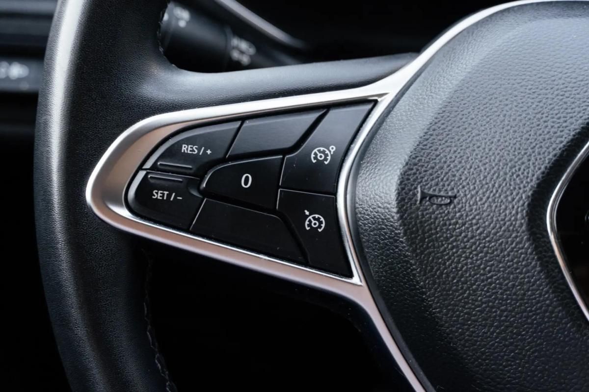 renault-captur-2021-hibrido-a-gasolina-1598cc