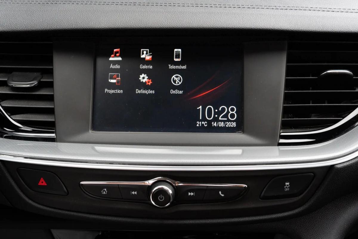 opel-insignia-sports-tourer-2019-diesel-1598cc