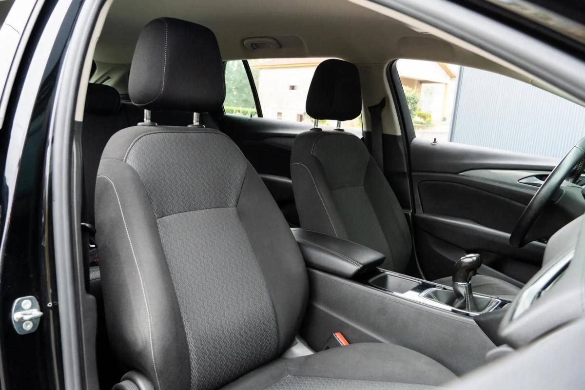 opel-insignia-sports-tourer-2019-diesel-1598cc