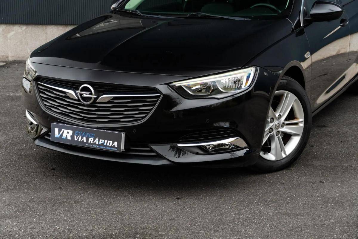 opel-insignia-sports-tourer-2019-diesel-1598cc
