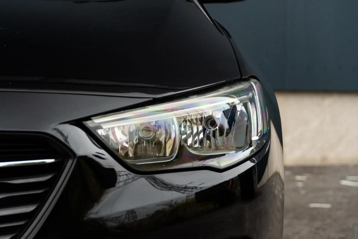 opel-insignia-sports-tourer-2019-diesel-1598cc