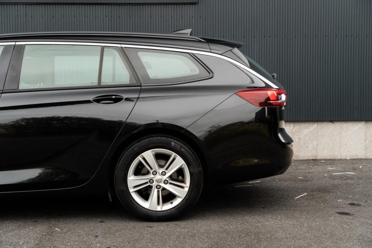 opel-insignia-sports-tourer-2019-diesel-1598cc