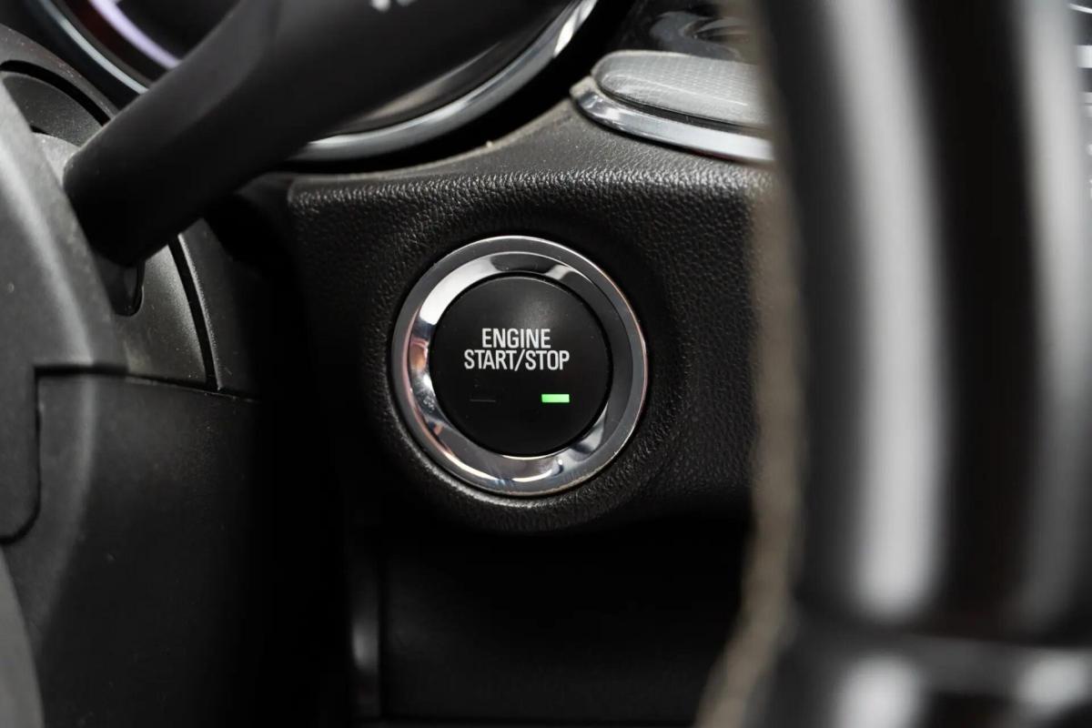 opel-insignia-sports-tourer-2019-diesel-1598cc