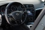 volkswagen-golf-2019-diesel-1598cc