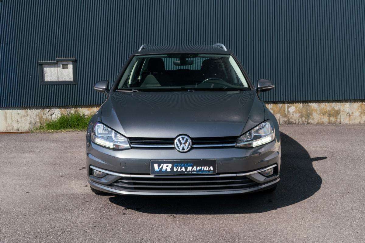 volkswagen-golf-2019-diesel-1598cc