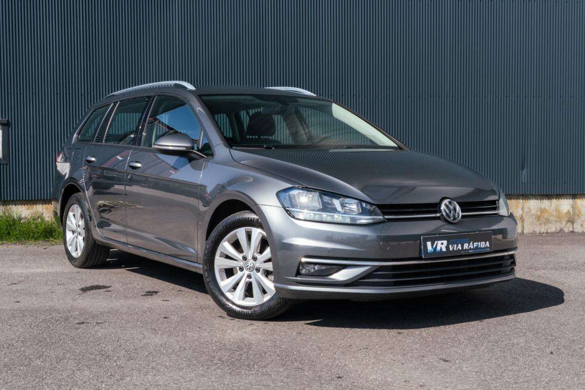 volkswagen-golf-2019-diesel-1598cc