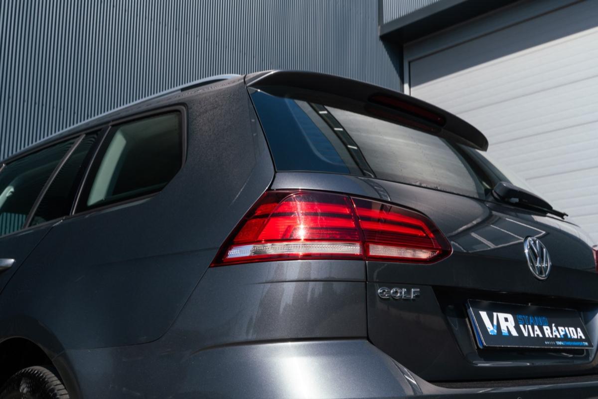 volkswagen-golf-2019-diesel-1598cc