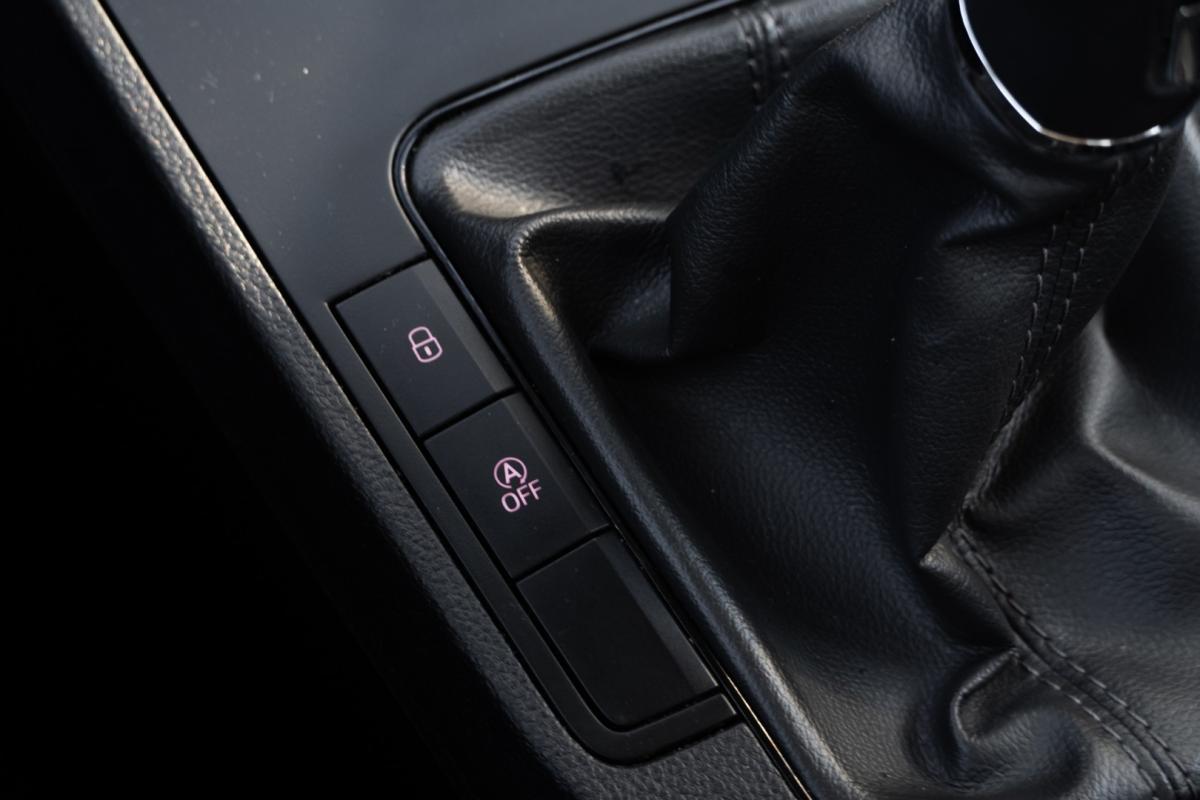 seat-ibiza-2021-gasolina-999cc