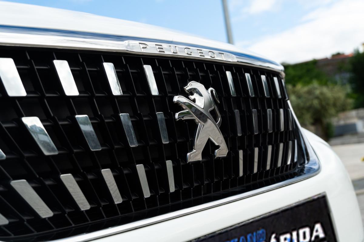 peugeot-3008-2018-gasolina-1199cc