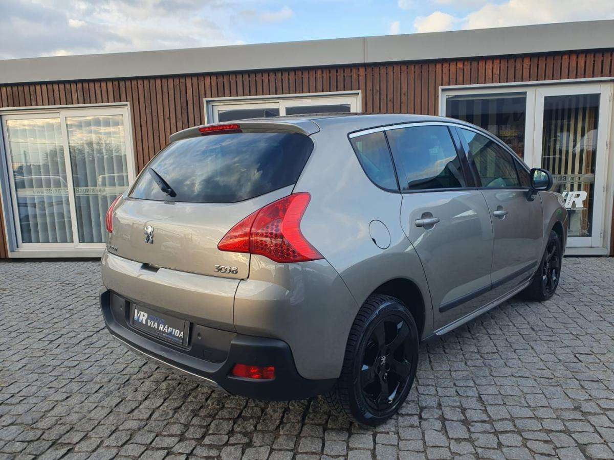 peugeot-3008-2010-diesel-1560cc