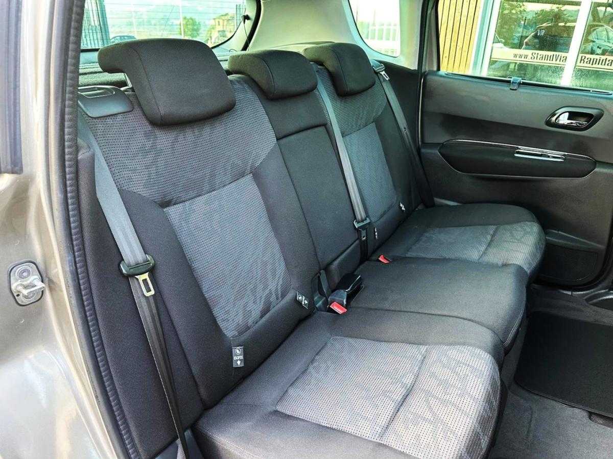 peugeot-3008-2010-diesel-1560cc