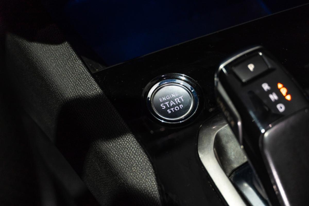 peugeot-3008-2019-diesel-1499cc