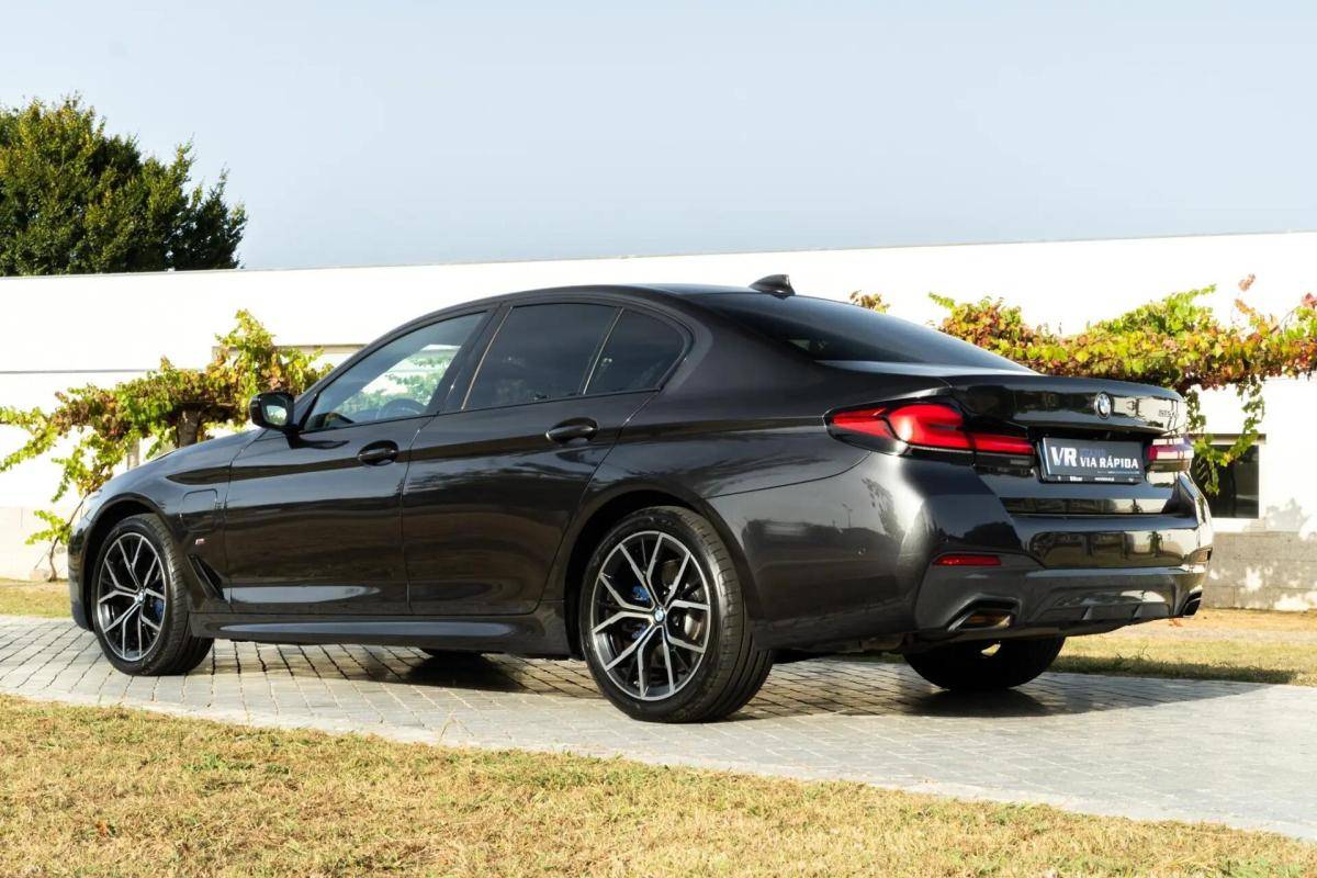 bmw-serie-5-520e-2021-hibrido-a-gasolina-1998cc