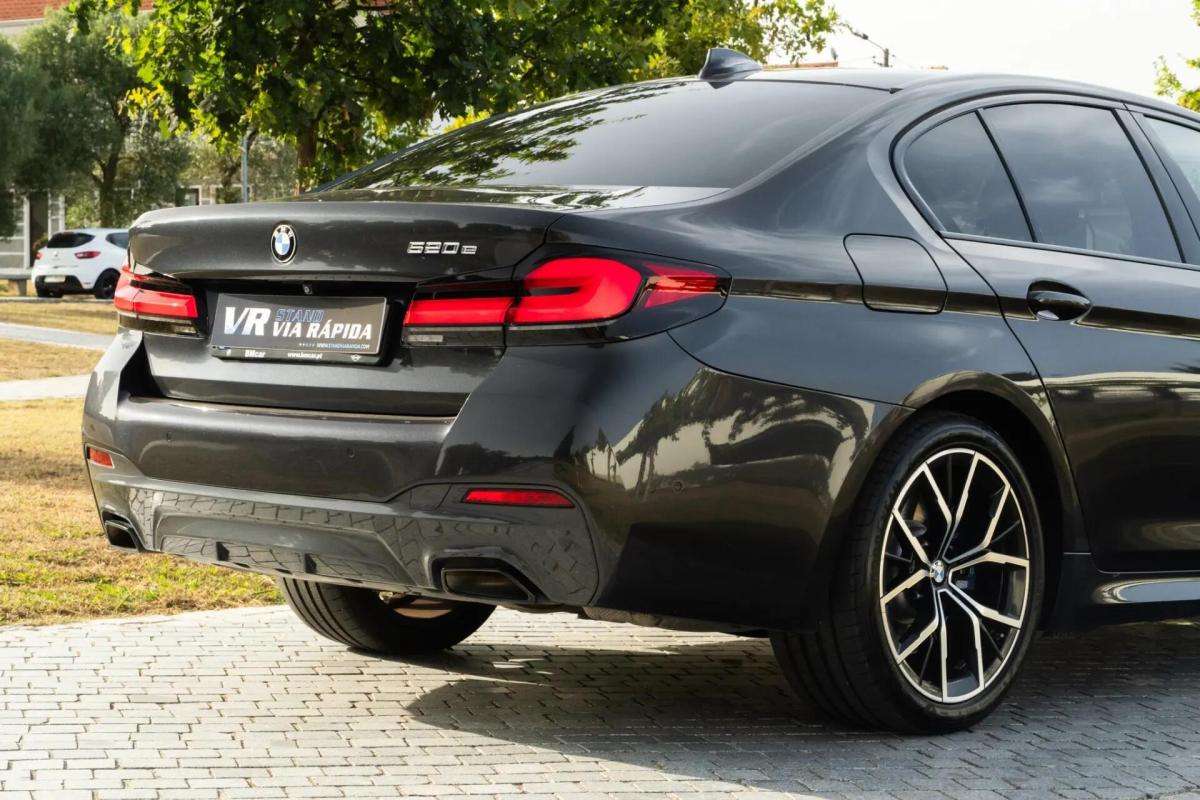 bmw-serie-5-520e-2021-hibrido-a-gasolina-1998cc