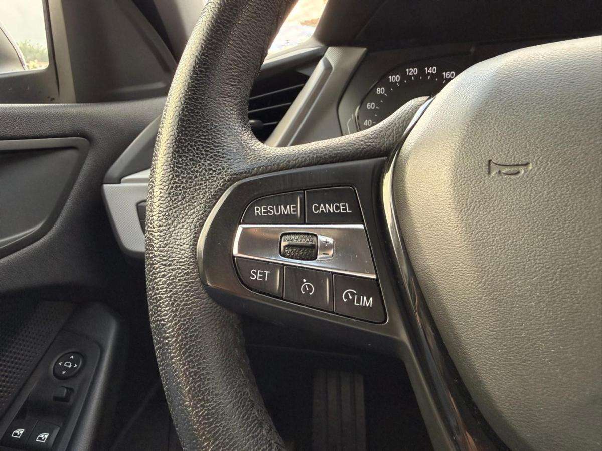 bmw-serie-1-2019-diesel-1496cc
