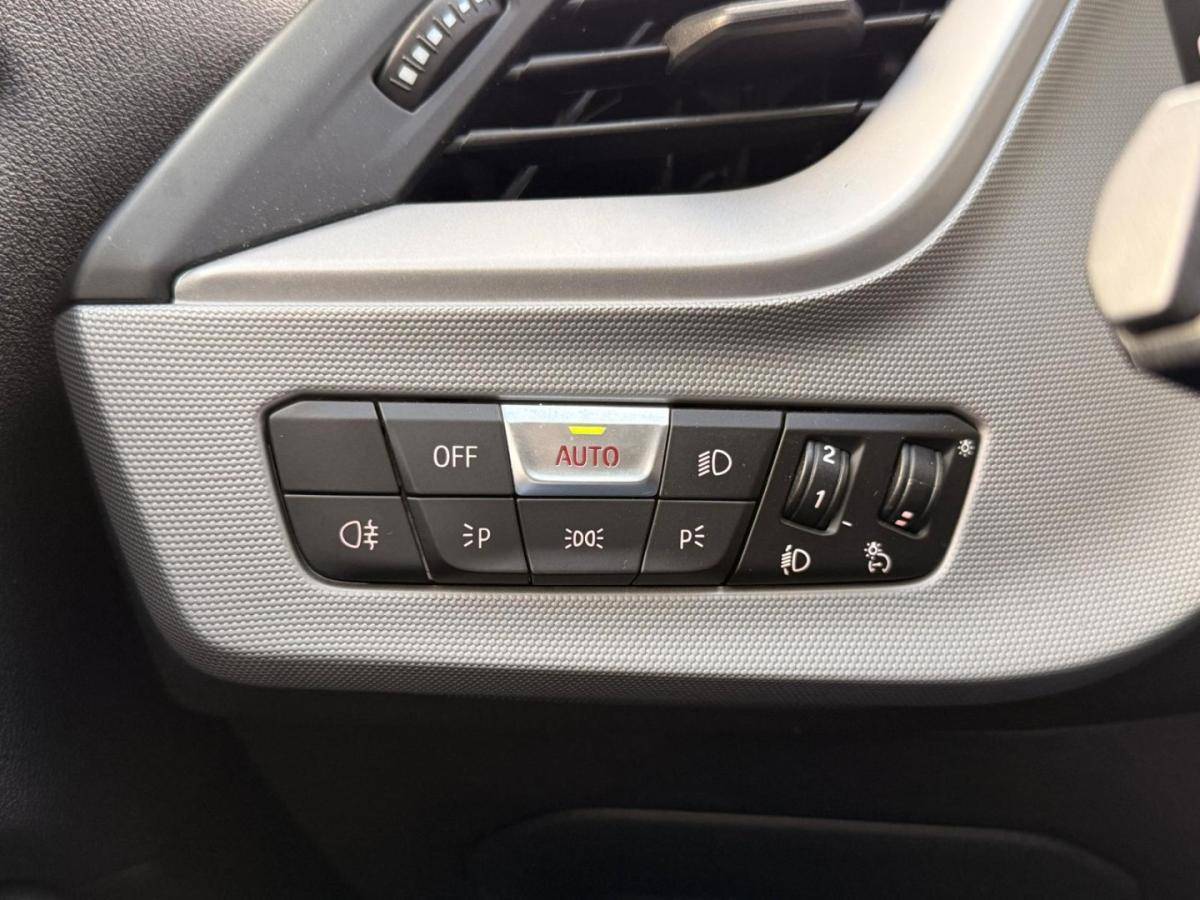 bmw-serie-1-2019-diesel-1496cc
