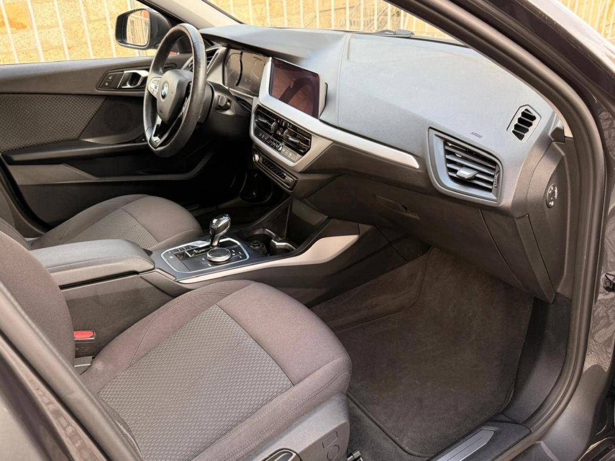 bmw-serie-1-2019-diesel-1496cc