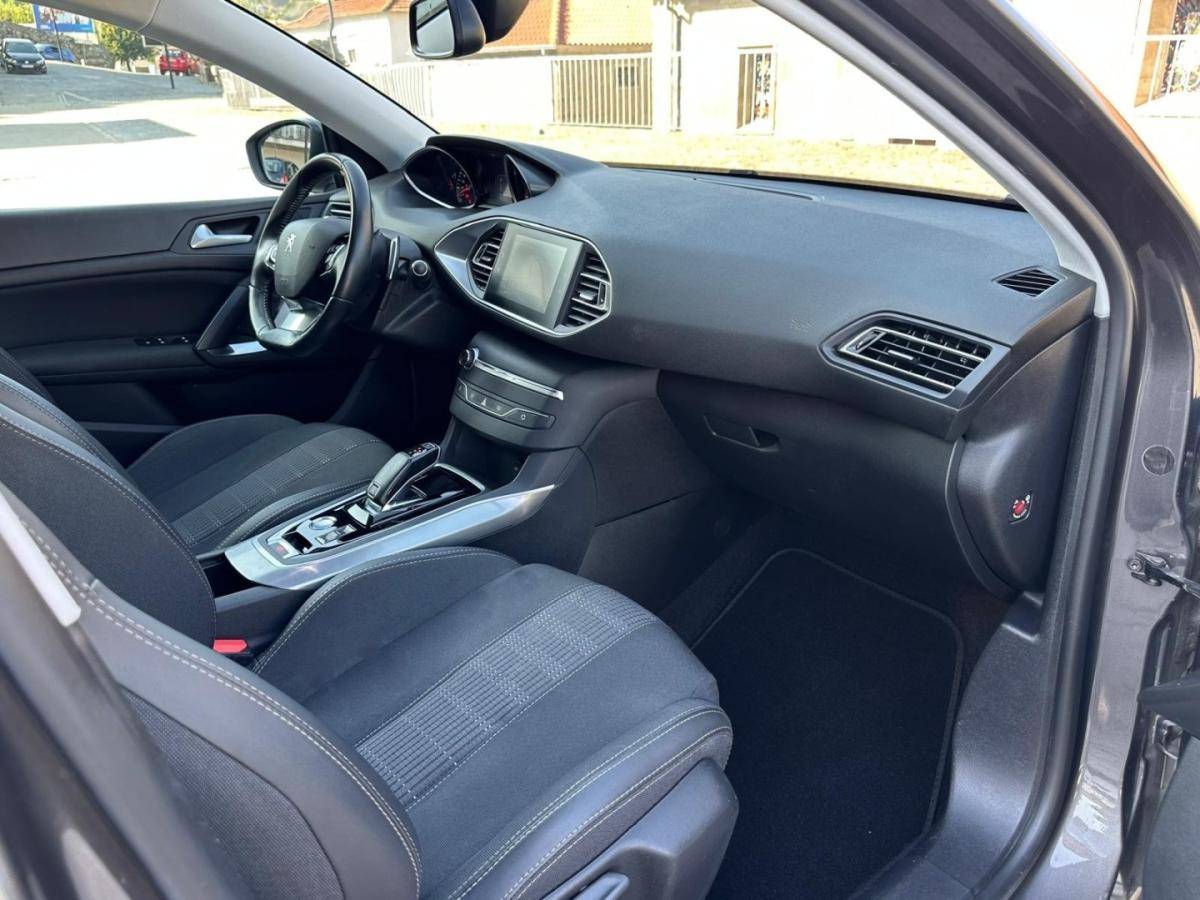 peugeot-308-2020-gasolina-1199cc