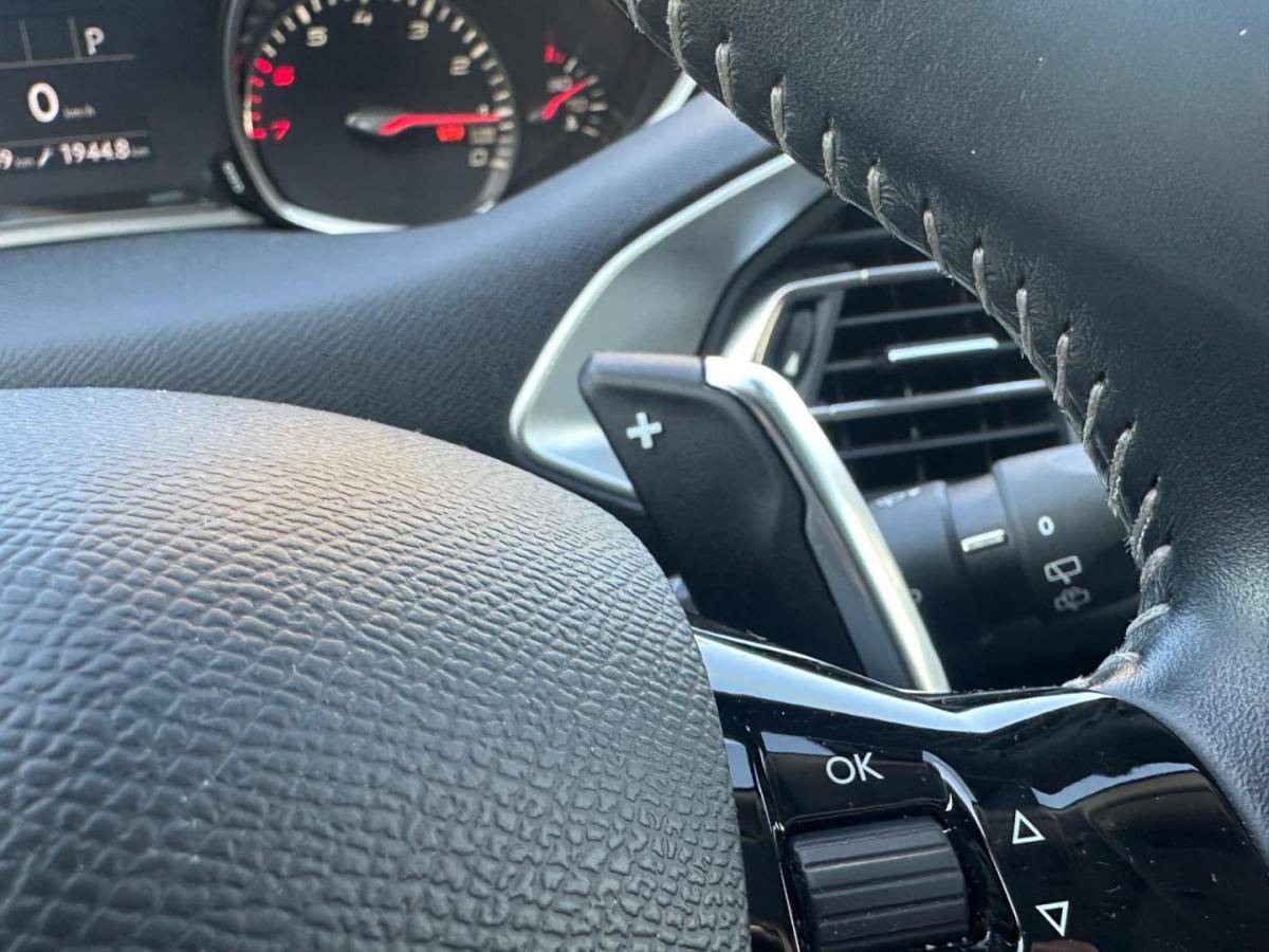 peugeot-308-2020-gasolina-1199cc