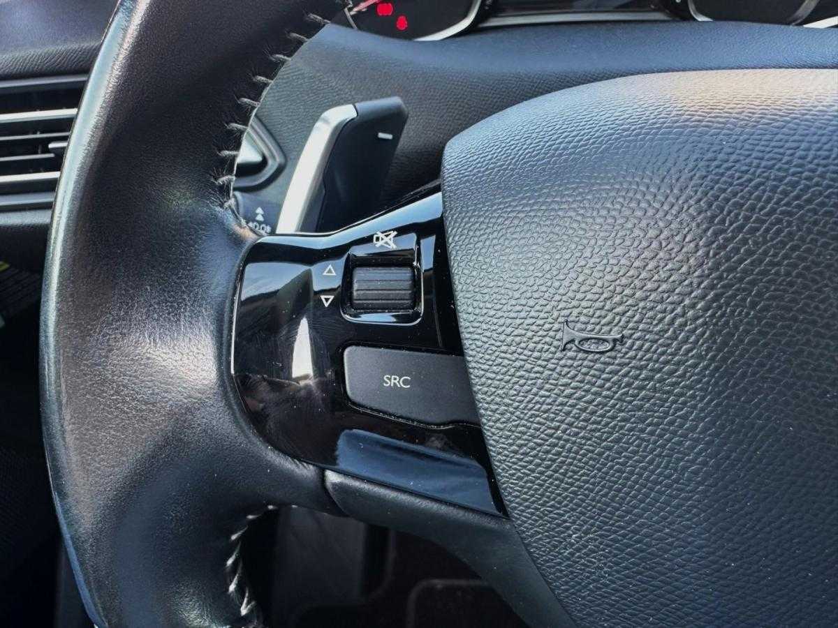 peugeot-308-2020-gasolina-1199cc