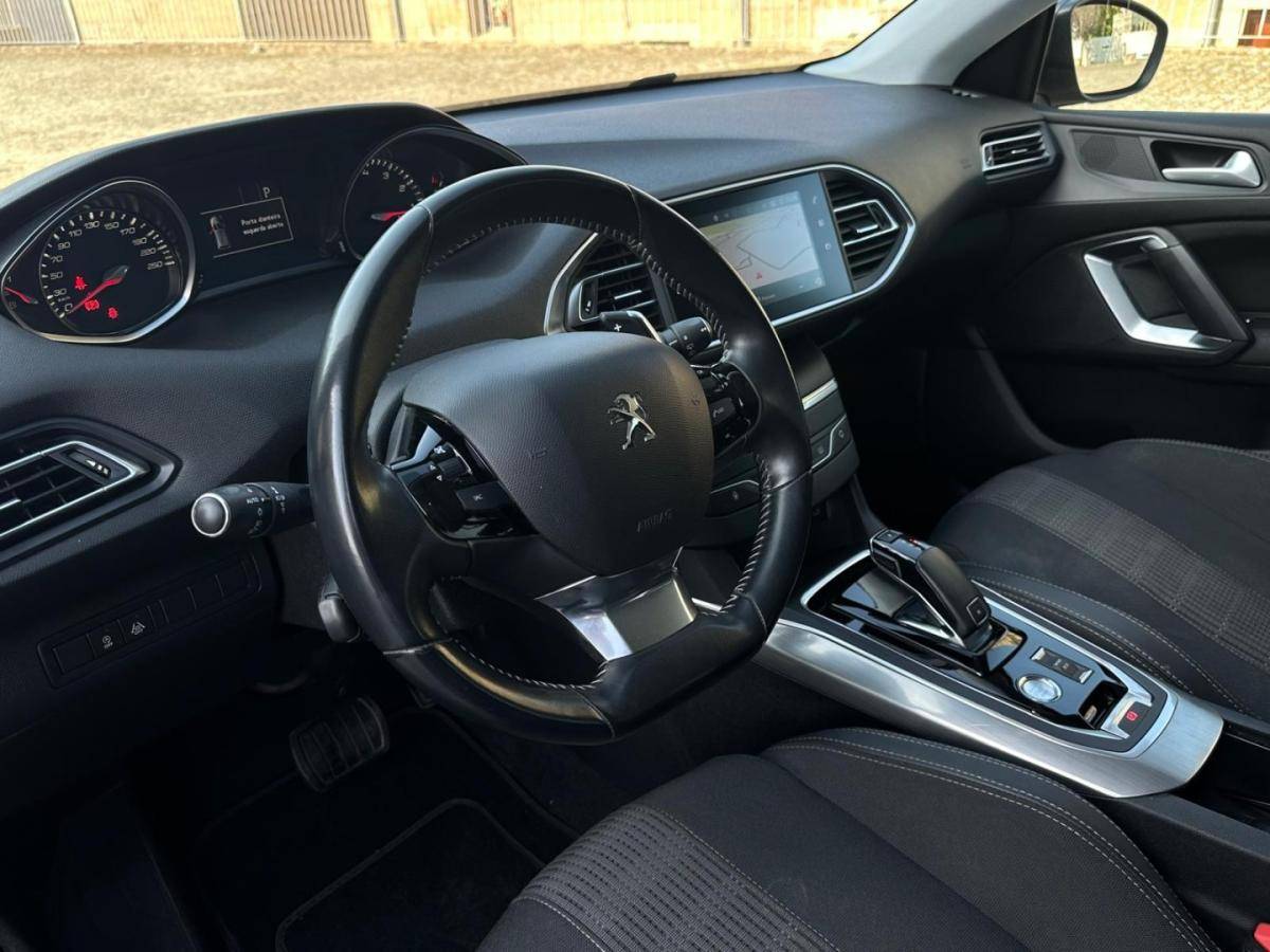 peugeot-308-2020-gasolina-1199cc