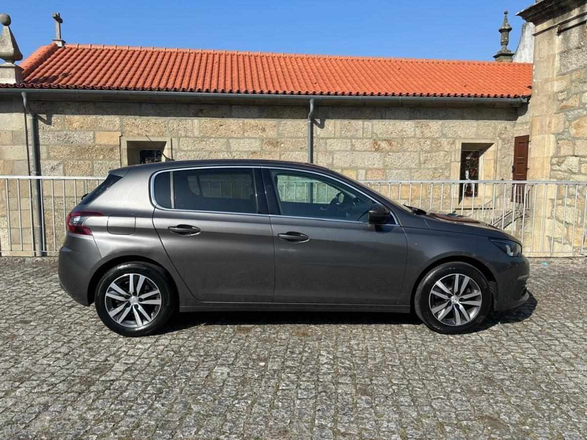 peugeot-308-2020-gasolina-1199cc