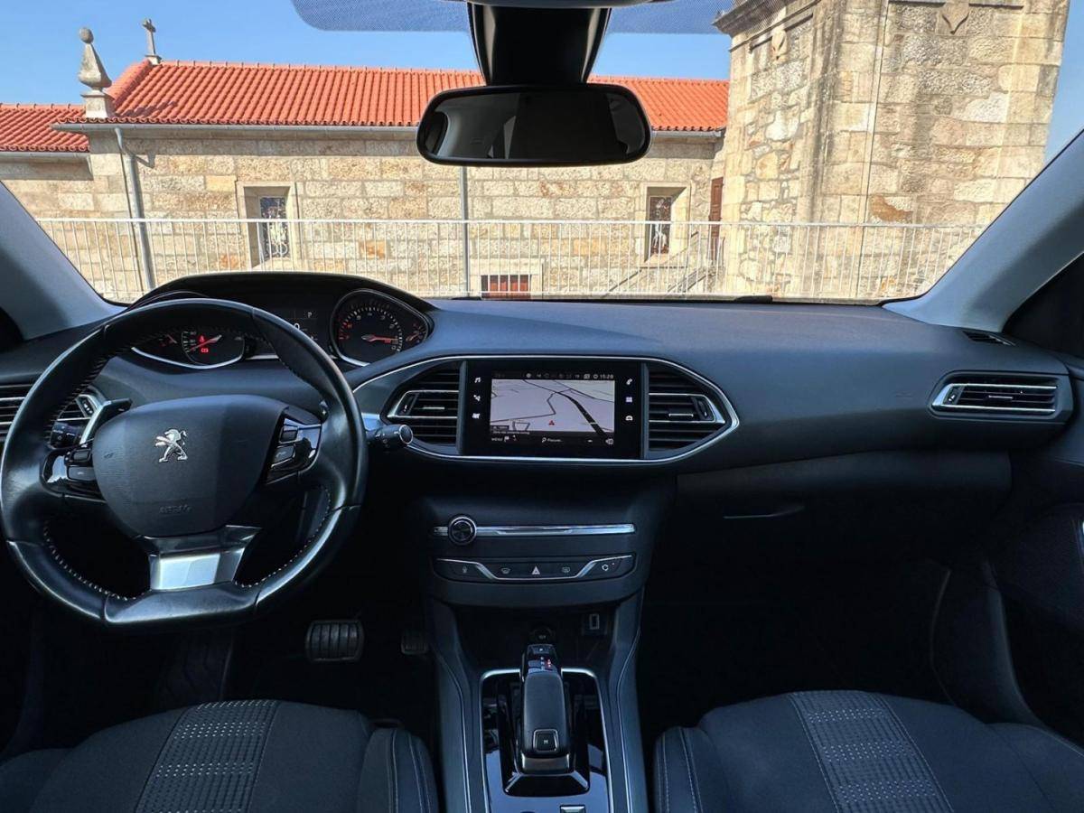 peugeot-308-2020-gasolina-1199cc