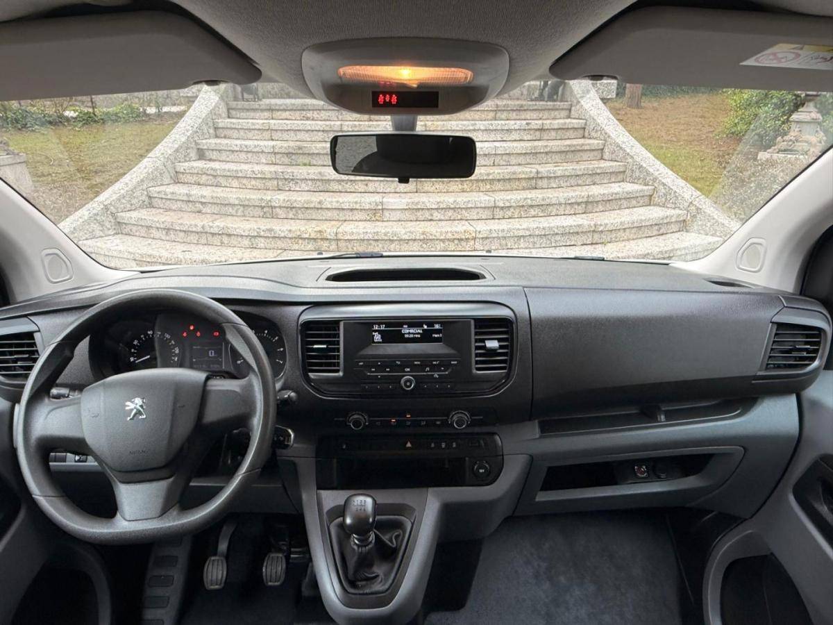 peugeot-traveller-2021-diesel-1499cc