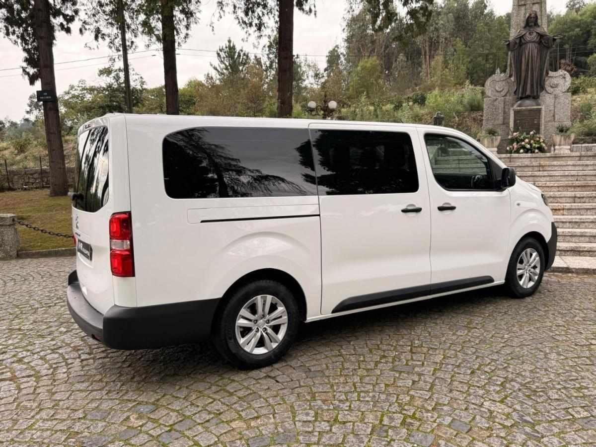 peugeot-traveller-2021-diesel-1499cc