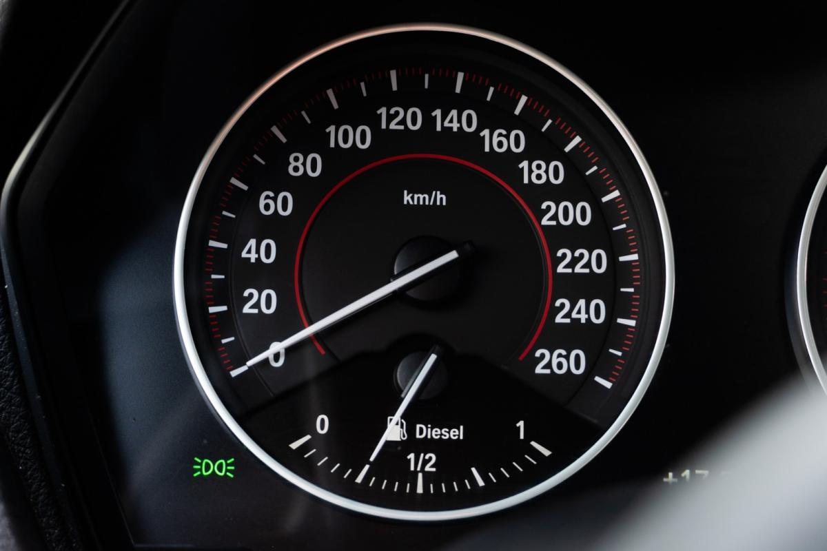 bmw-serie-1-2016-diesel-1995cc